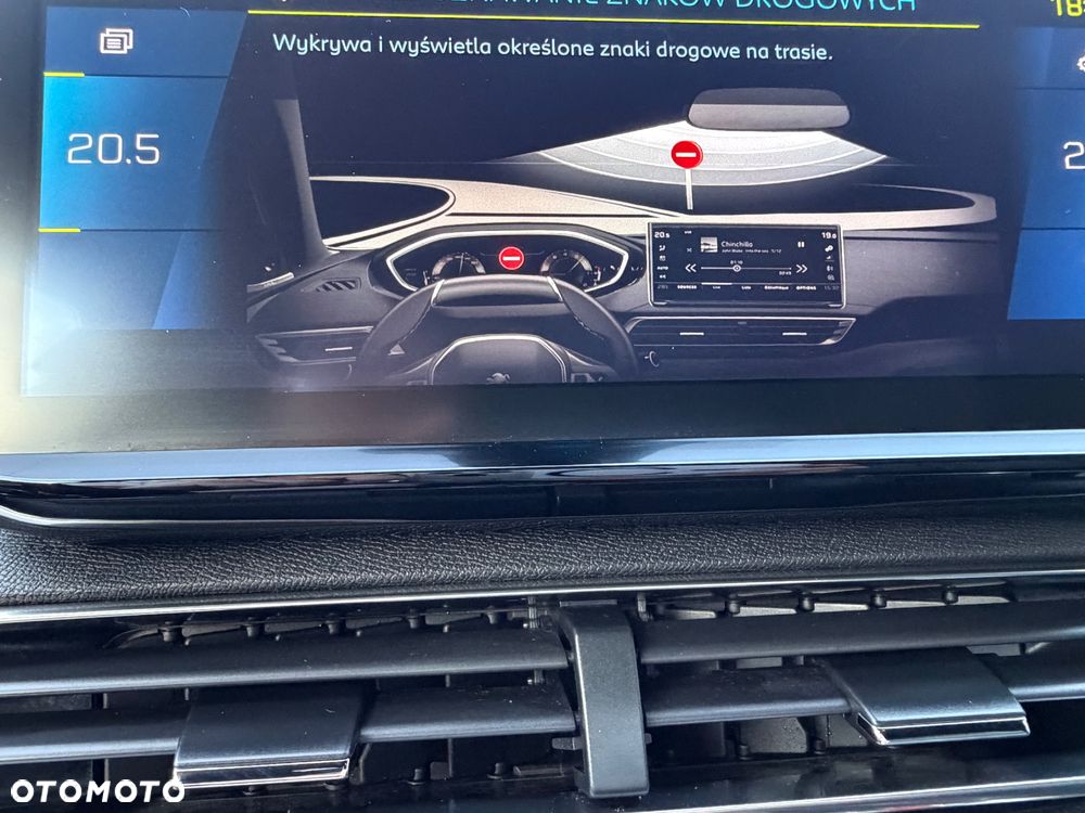 Peugeot 3008 1.6 PureTech Hybrid4 PHEV GT Pack S&S EAT8 - 32