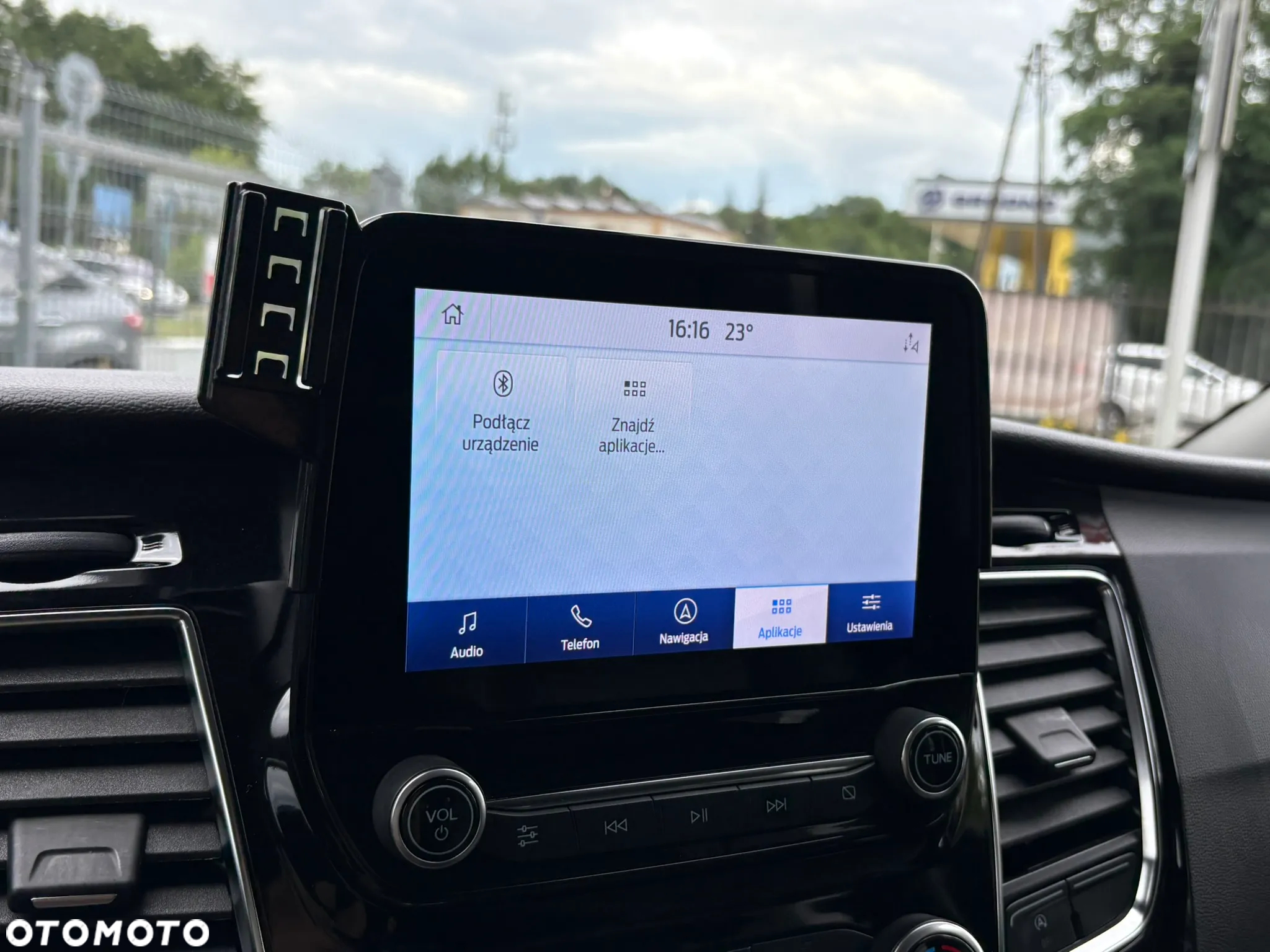 Ford Tourneo Custom 2.0 EcoBlue L2 Titanium X SelectShift - 25