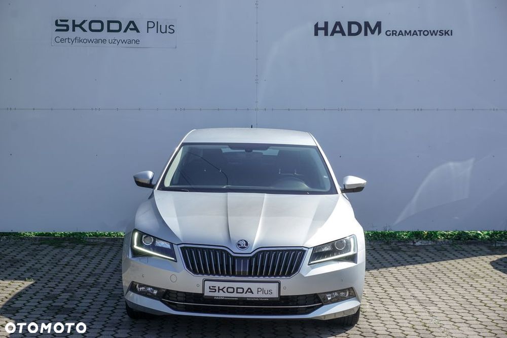 Skoda Superb 2.0 TDI Ambition - 2