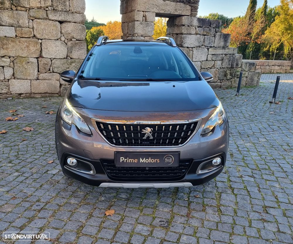Peugeot 2008 1.2 PureTech Allure - 2
