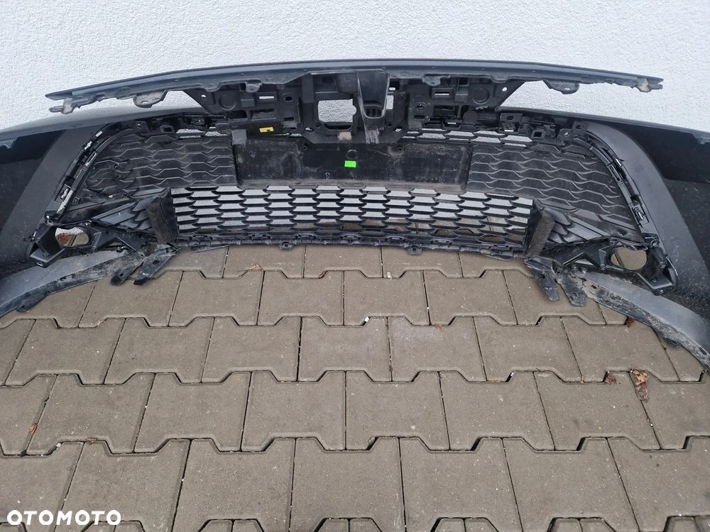 Zderzak Toyota Corolla XII E21 E210 2018 - - 14