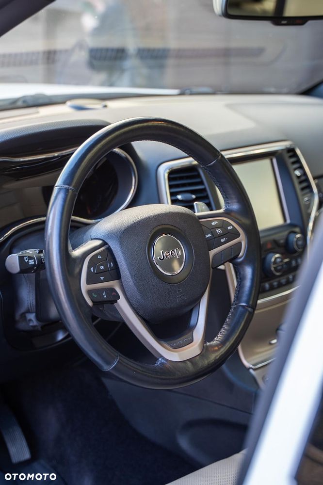 Jeep Grand Cherokee 3.6 V6 Pentastar 4WD Automatik Overland - 24