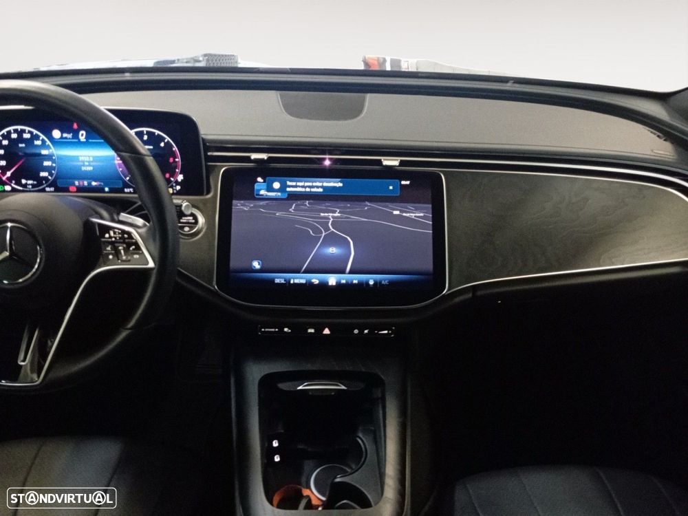 Mercedes-Benz E 220 d - 11