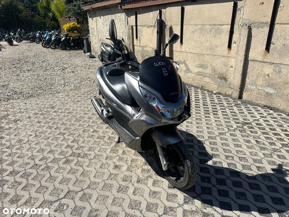 Honda PCX - 4