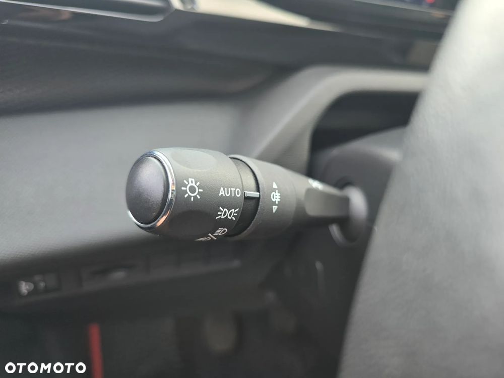 Peugeot 308 1.2 PureTech Allure S&S - 20