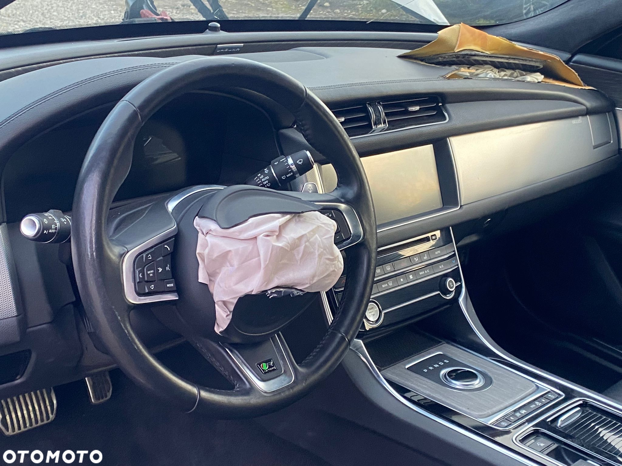 Jaguar XF 3.0 TDV6 S - 13