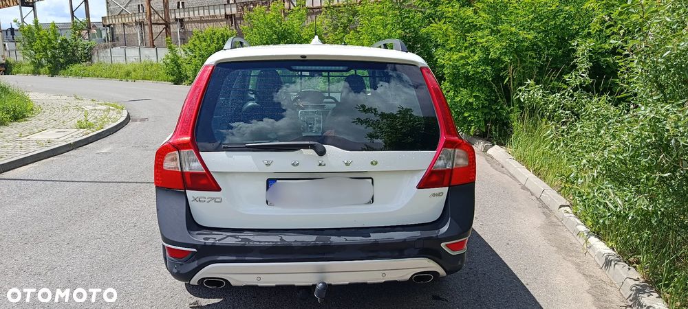 Volvo XC 70 - 4