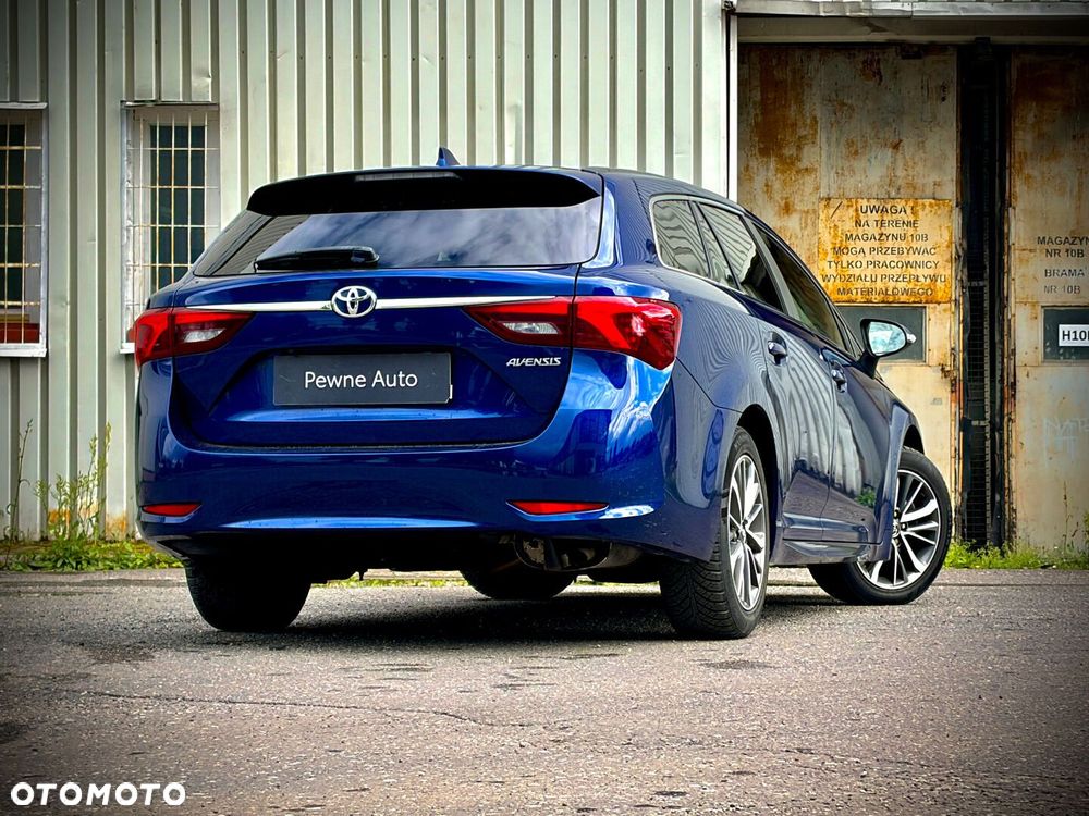 Toyota Avensis 2.0 Premium MS - 13