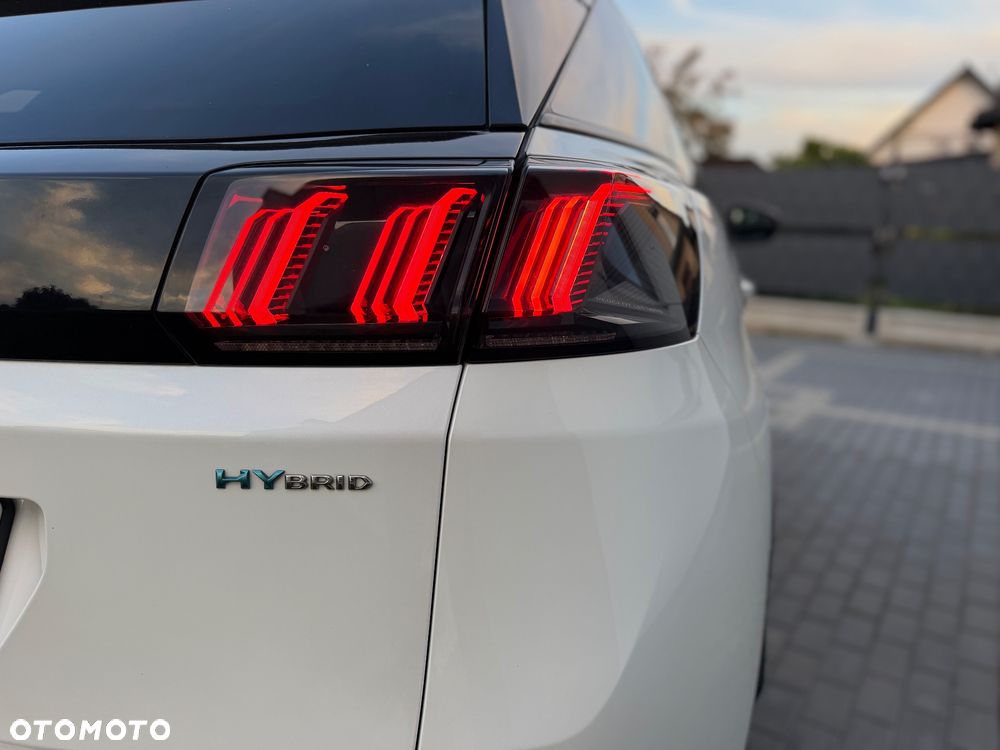 Peugeot 3008 1.6 PureTech HYbrid Allure S&S EAT8 - 16