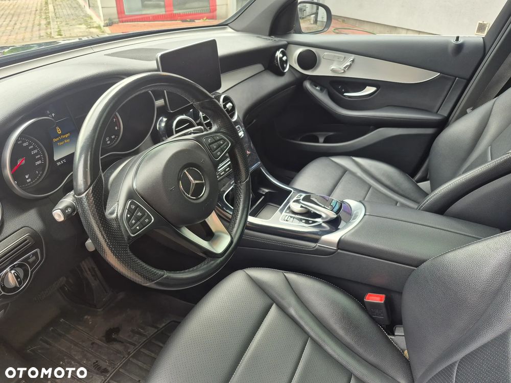 Mercedes-Benz GLC 300 4-Matic - 8