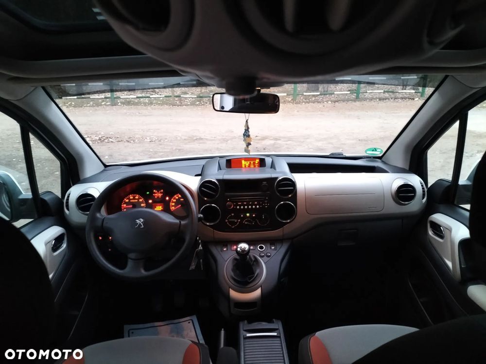 Peugeot Partner 100 Family - 27