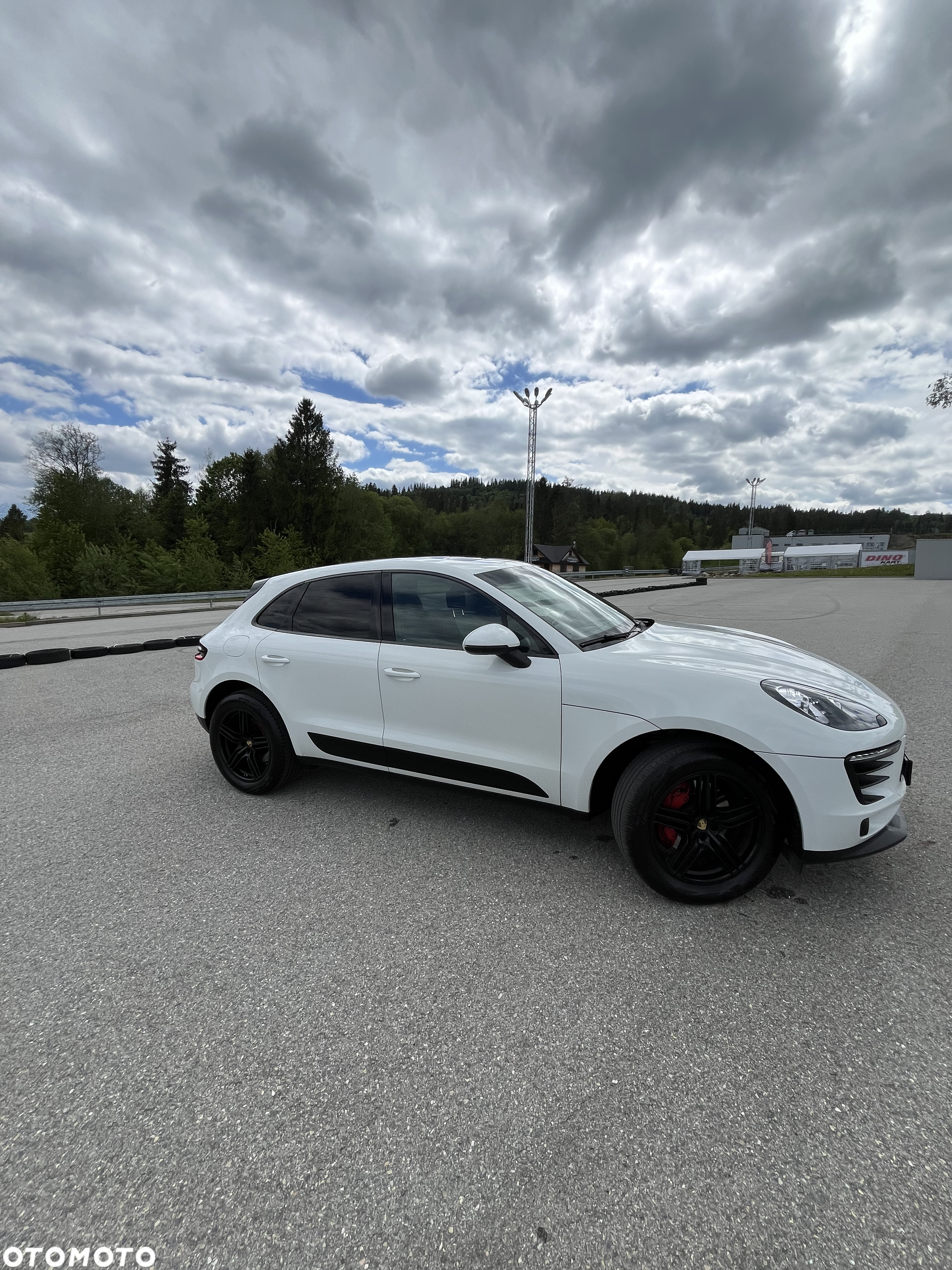 Porsche Macan S - 6