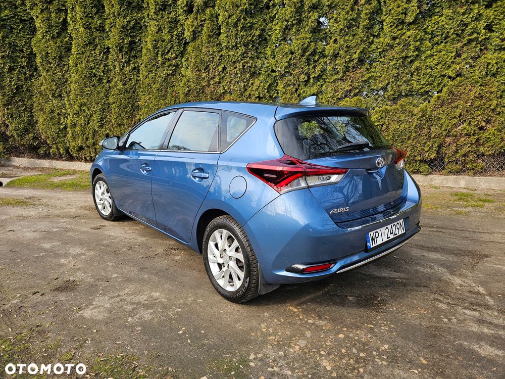 Toyota Auris 1.6 Active - 19