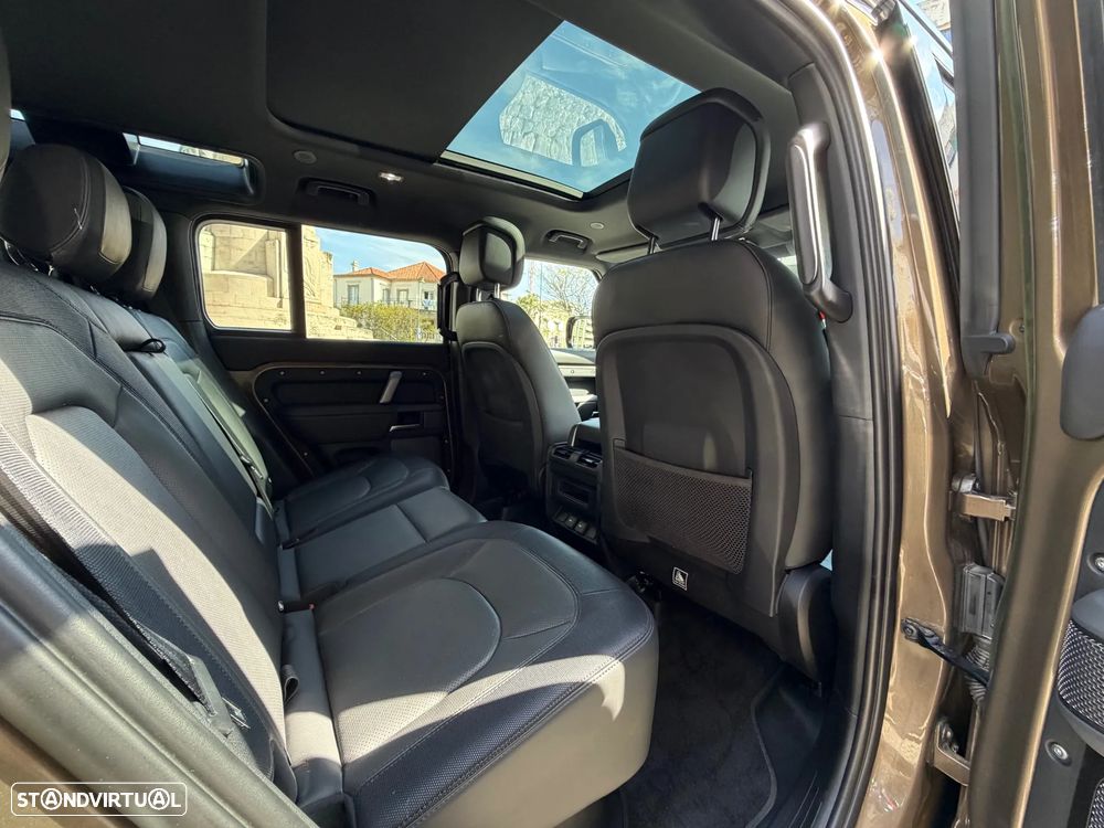 Land Rover Defender 2.0 P400e 110 AWD X-Dynamic HSE - 9