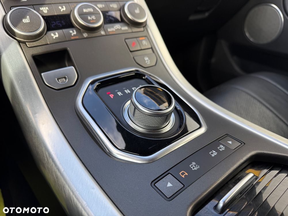 Land Rover Range Rover Evoque - 23