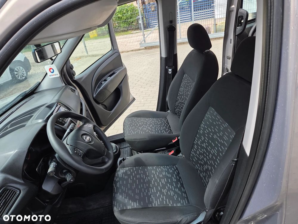 Opel Combo 1.6 CDTI Enjoy - 11