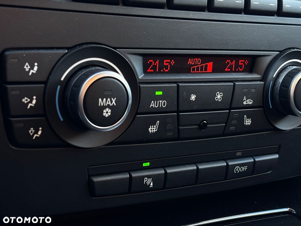 BMW Seria 3 320i - 14