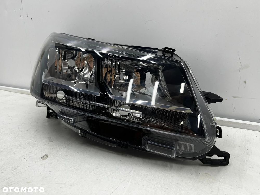 Lampa reflektor Toyota ProAce Expert Jumpy Scudo Ulysse Vivaro C Life 23r.- LIFT EU prawa przednia E - 4