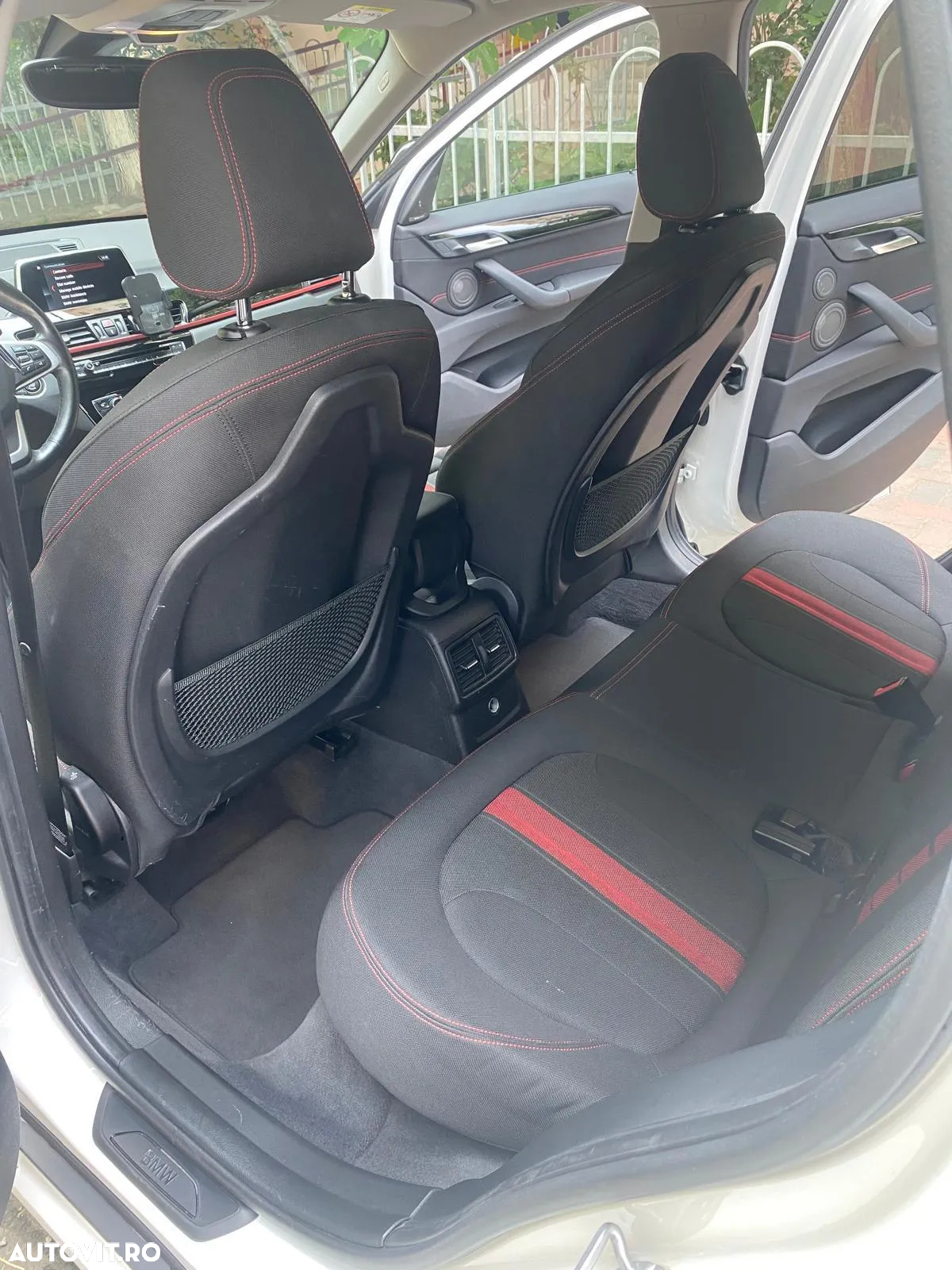 BMW X1 - 13