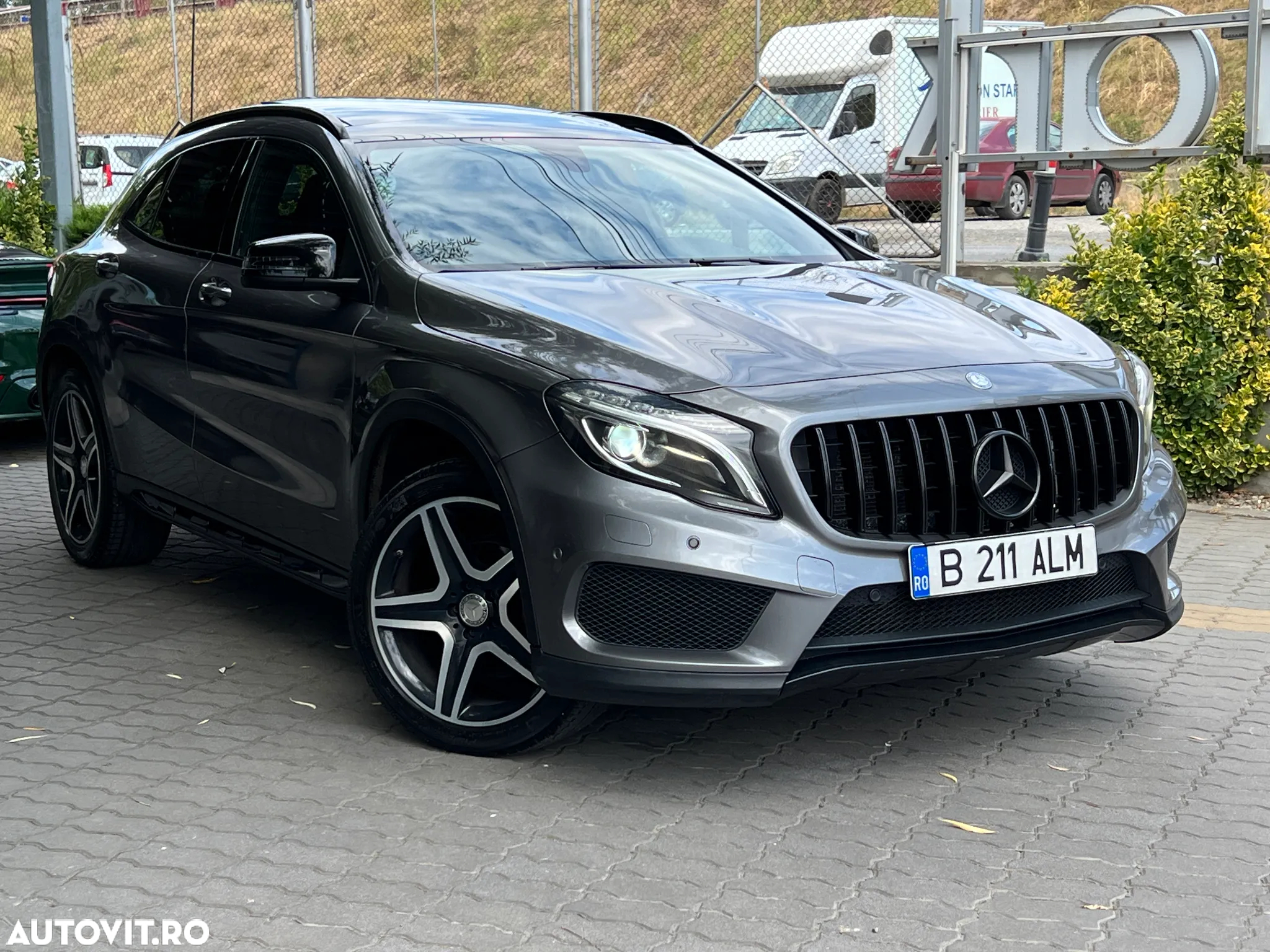 Mercedes-Benz GLA 200 d - 3