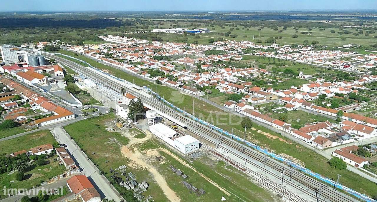Terreno de 3 hectares em Ermidas do Sado com potencial para 90 apar... - Grande imagem: 3/9