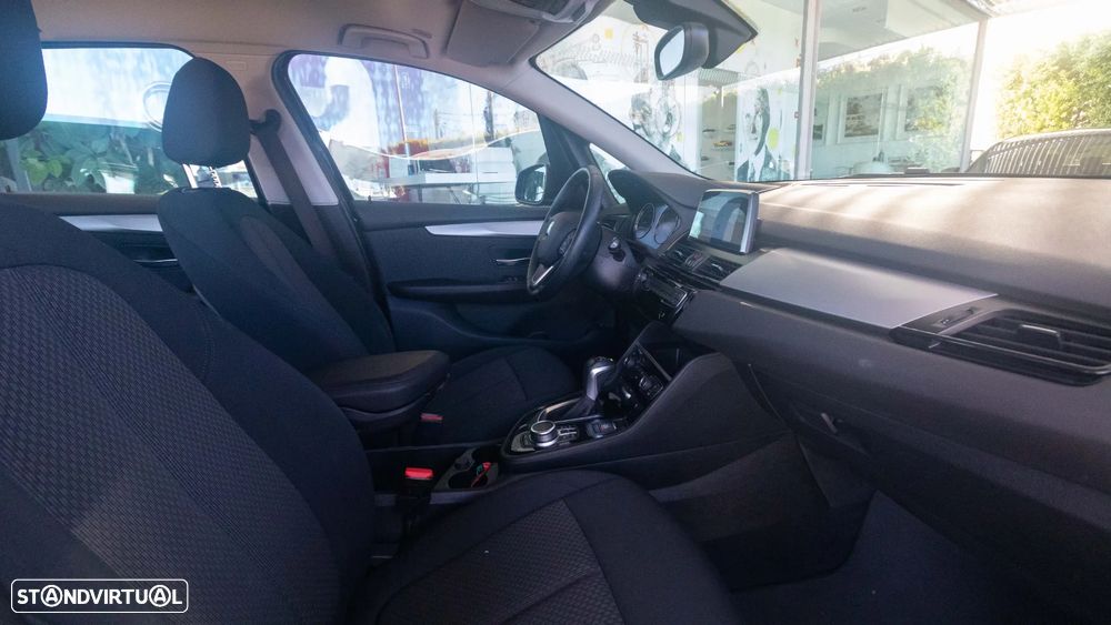 BMW 225xe Active Tourer Advantage - 10