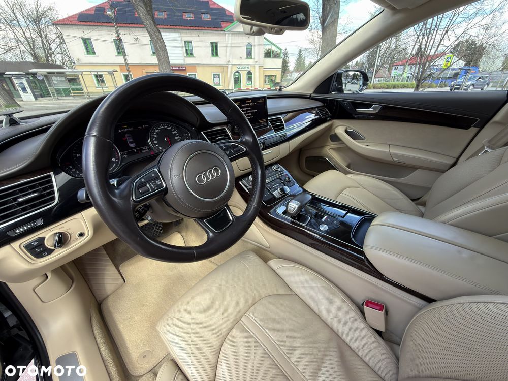 Audi A8 4.2 TDI L Quattro - 11