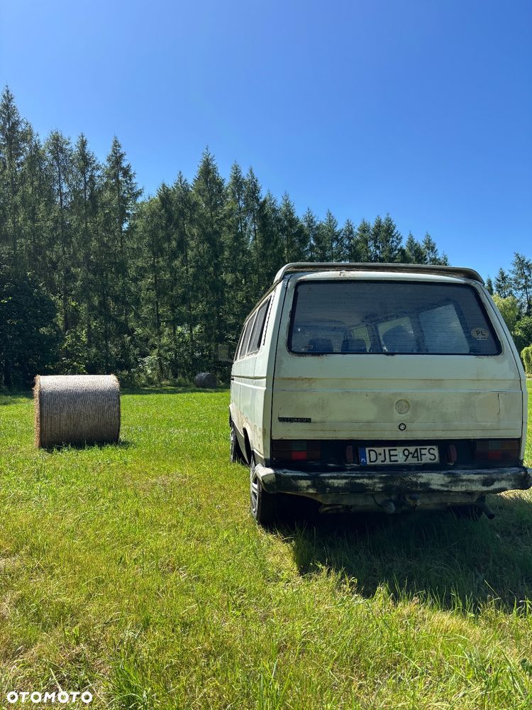 Volkswagen Transporter Caravelle TD CL 255 592/Z04 - 4