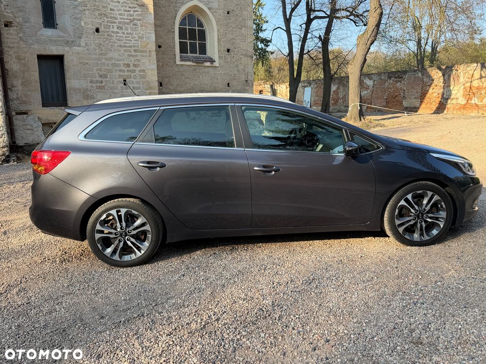 Kia Ceed 1.6 GDI DCT Spirit - 8