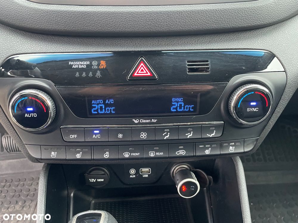 Hyundai Tucson 2.0 CRDI 4WD Automatik Premium - 17