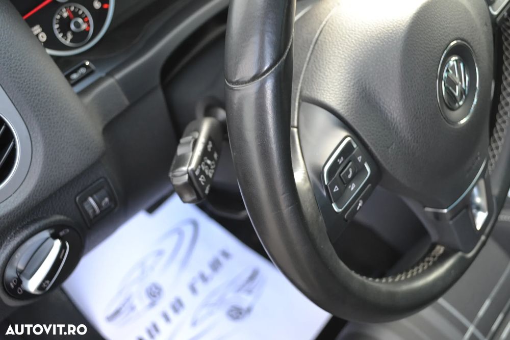Volkswagen Tiguan - 11