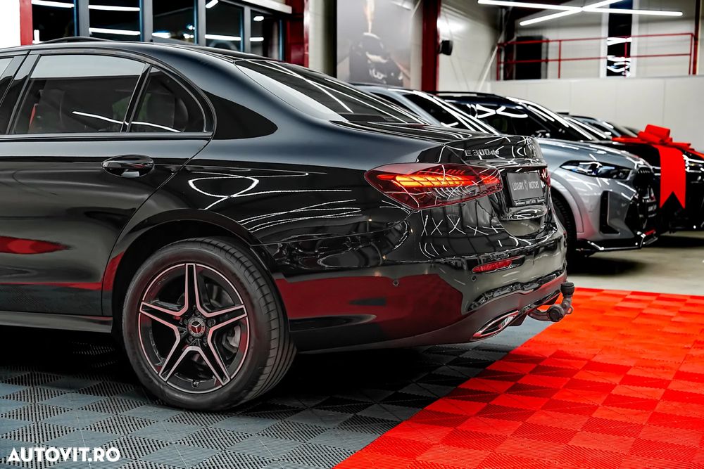 Mercedes-Benz E 300 de 4Matic 9G-TRONIC AMG Line - 21