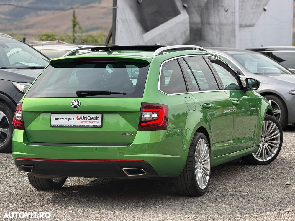 Skoda Octavia 2.0 TDI (Green tec) 4x4 DSG RS - 12