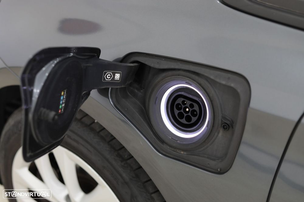 BMW 225xe Active Tourer Advantage - 28