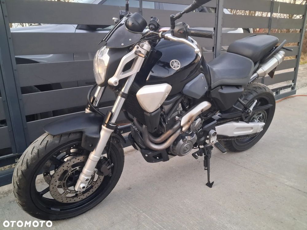 Yamaha MT - 1