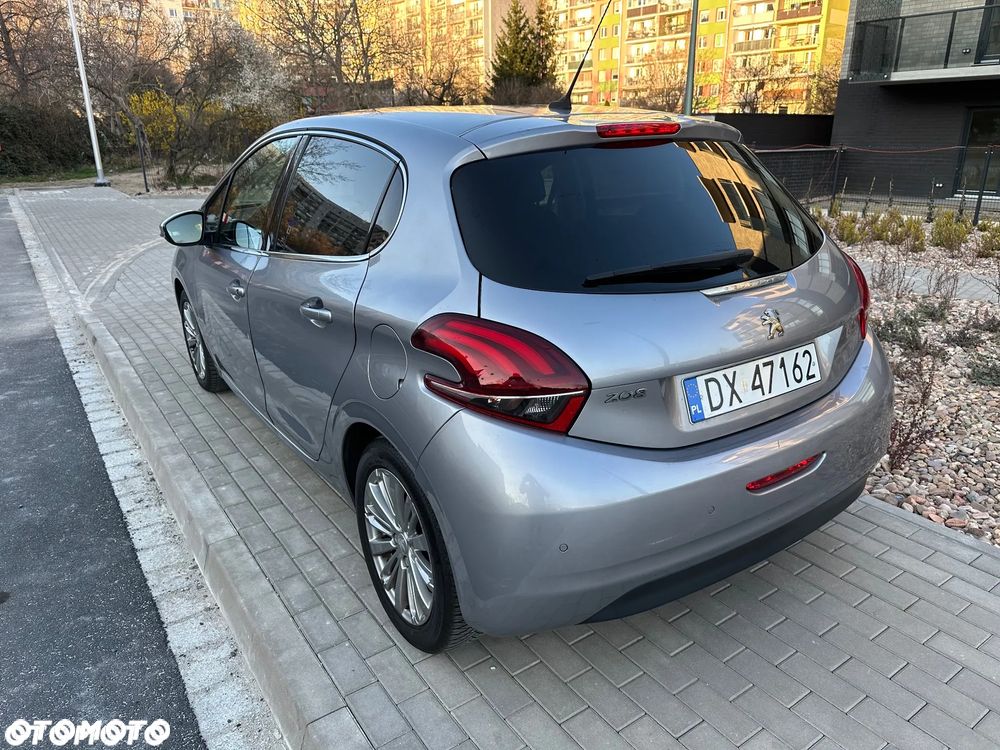 Peugeot 208 1.5 BlueHDi Allure S&S - 4