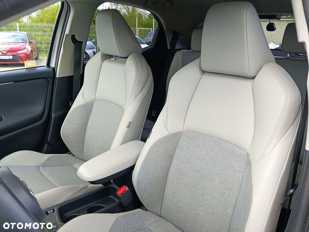 Toyota Yaris - 11