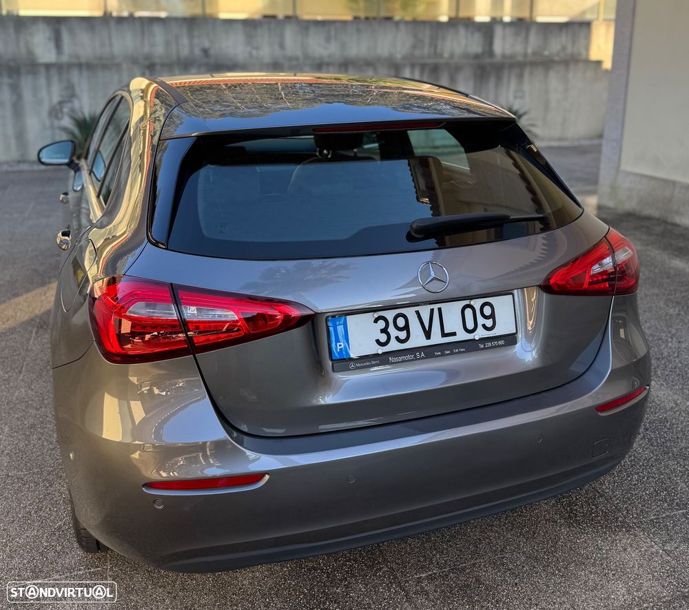 Mercedes-Benz A 180 - 4
