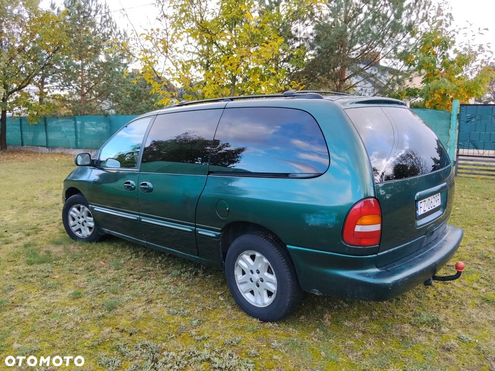 Dodge Grand Caravan 1996 photo 5