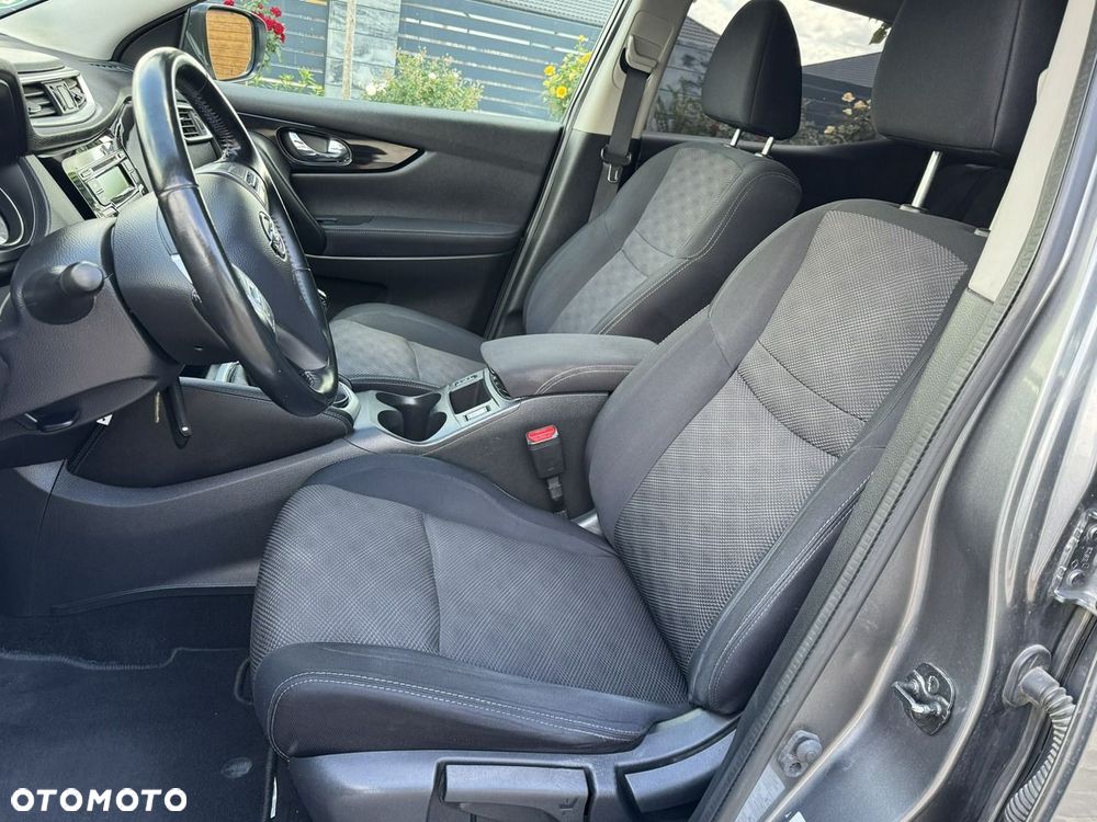 Nissan Qashqai - 11