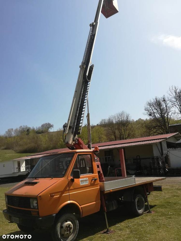Iveco Daily Podnosnik koszowy Zwyżka Dzwig Hds - 2