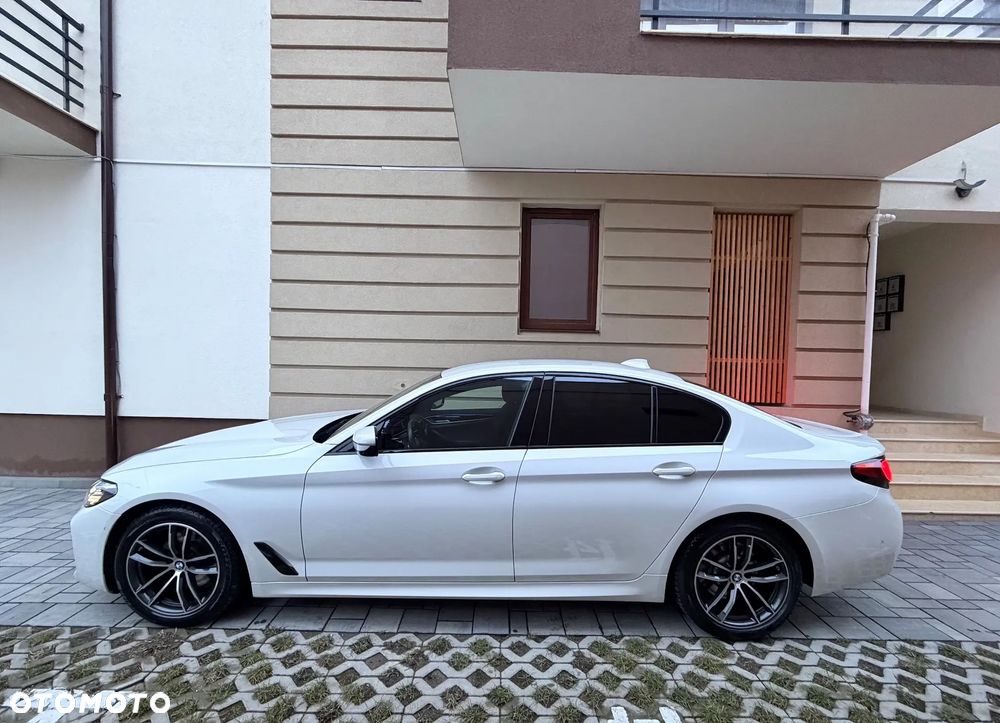 BMW Seria 5 520d xDrive Sport Line sport - 5