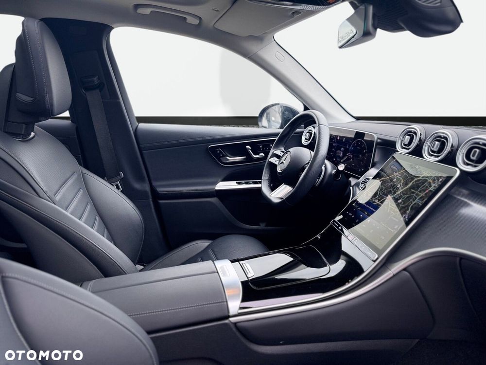 Mercedes-Benz GLC - 16