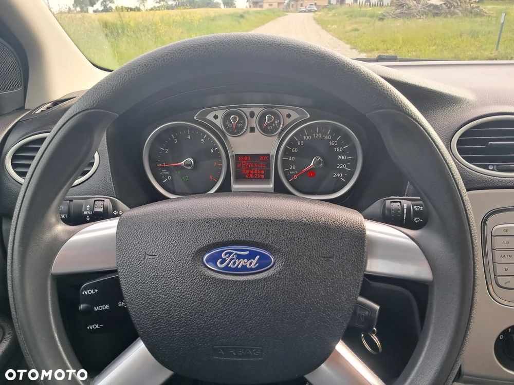 Ford Focus 1.6 Gold X - 18