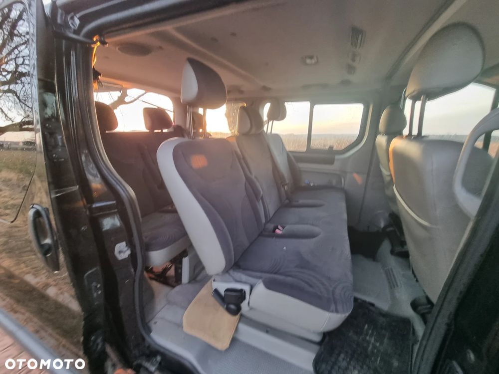 Renault Trafic L1H1 Passenger Lux - 21