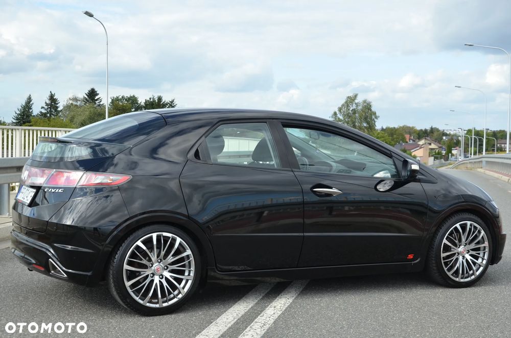 Honda Civic 1.8 Sport - 13