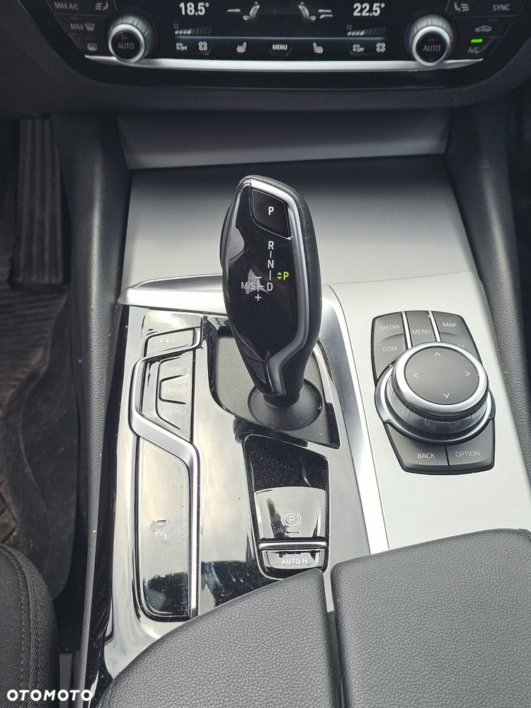 BMW Seria 5 - 12