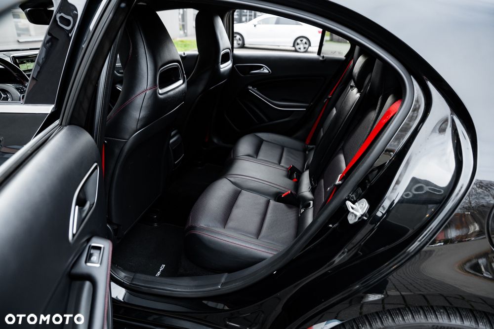 Mercedes-Benz Klasa A 45 AMG 4Matic AMG Speedshift 7G-DCT - 21