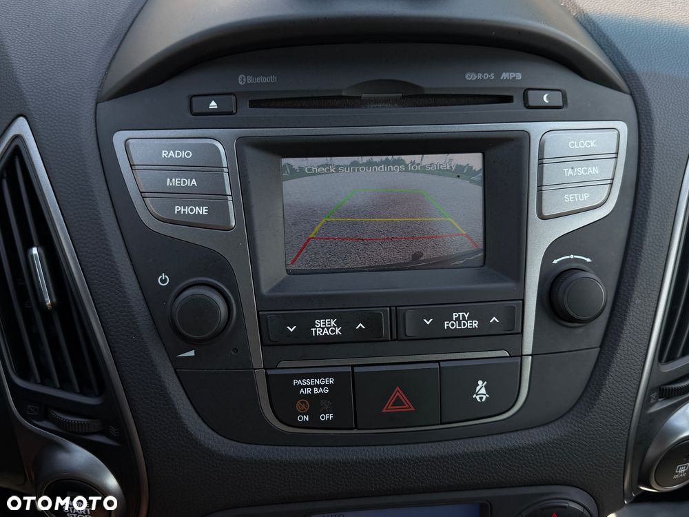 Hyundai ix35 1.6 2WD Fifa World Cup Edition - 19