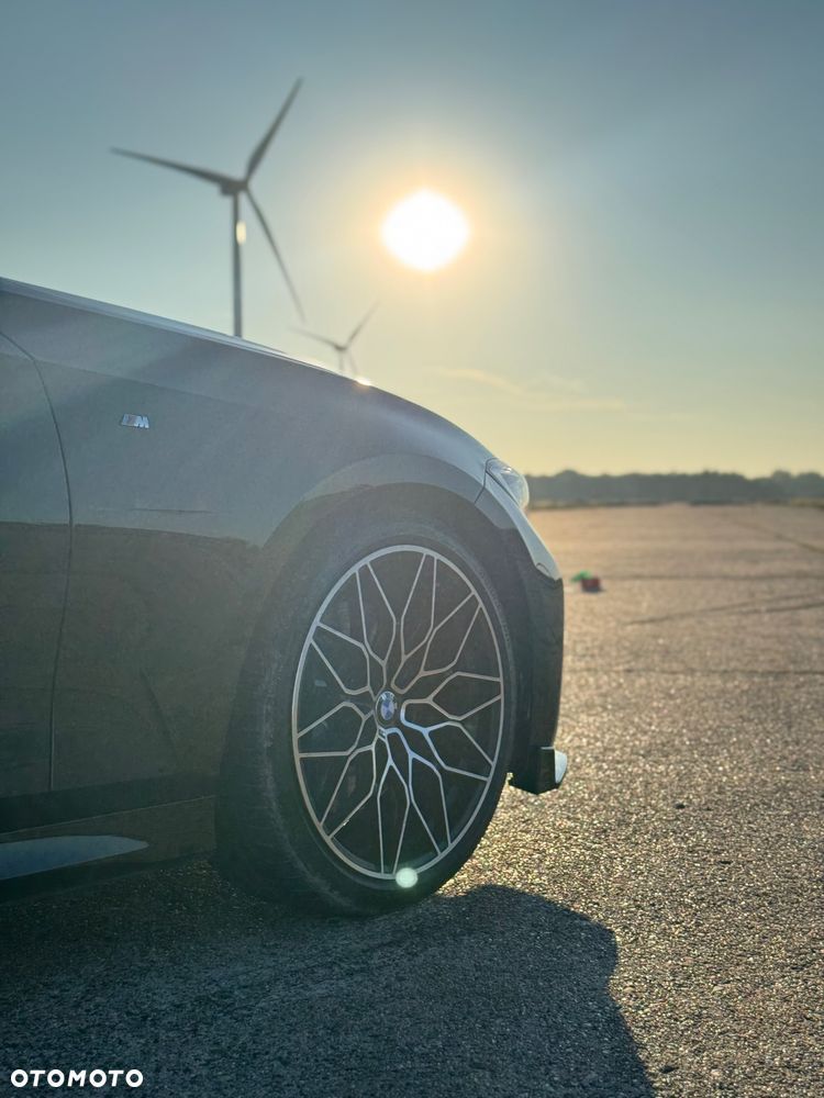 BMW Seria 3 330i M Sport - 12